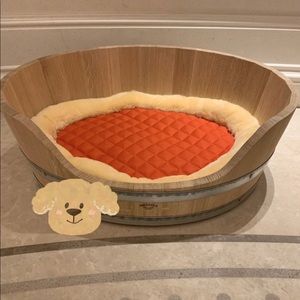 Hermes dog bed